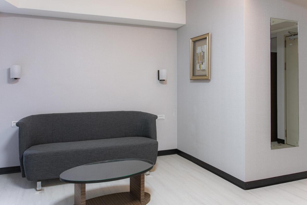 Hub Hotel - Songshan Airport Branch Taipei Eksteriør bilde