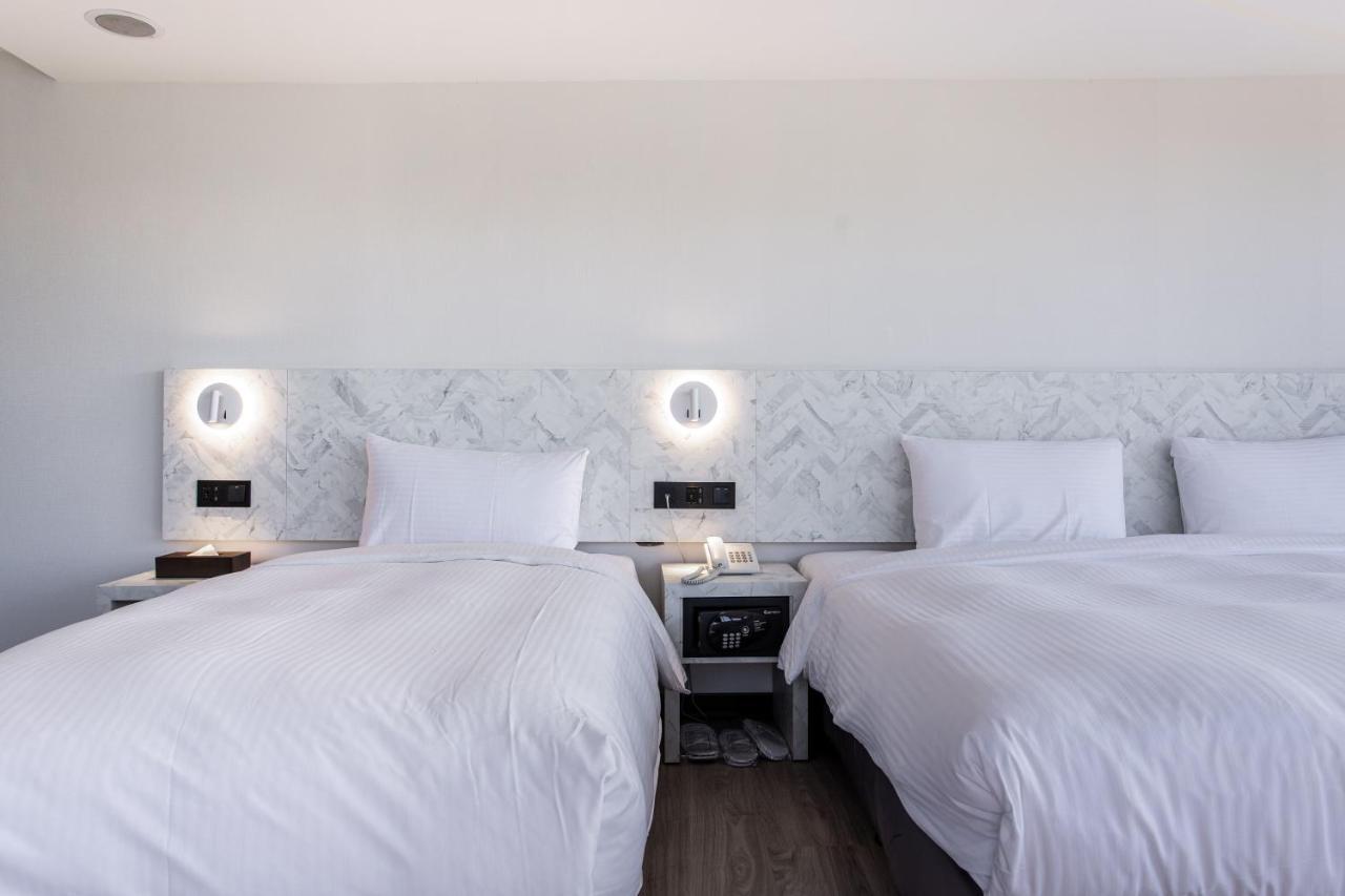 Hub Hotel - Songshan Airport Branch Taipei Eksteriør bilde